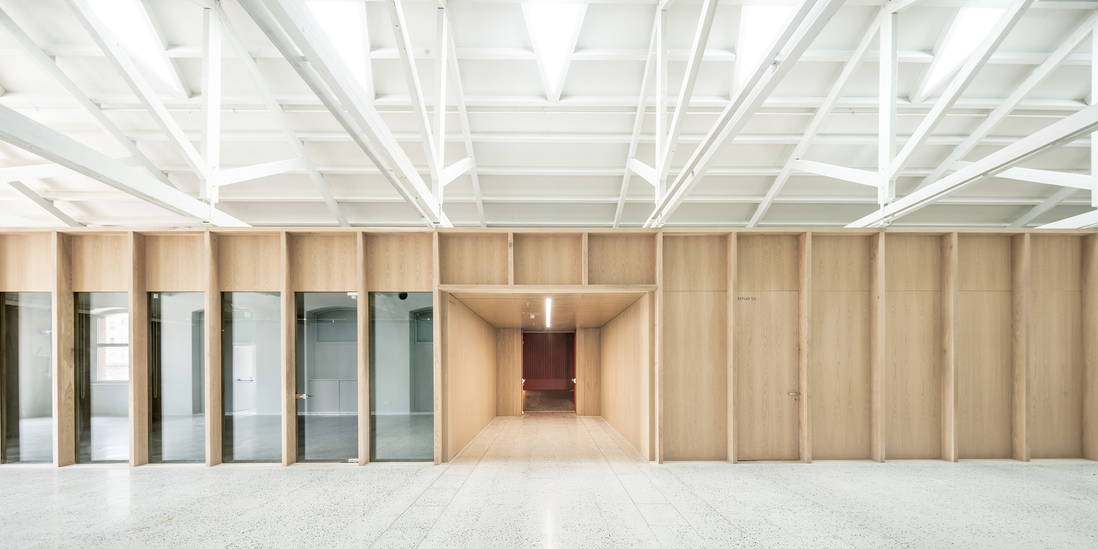 埃马夫·坎巴特略-23