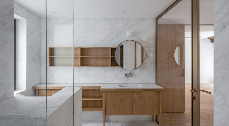 The House with a Tiny Patio  Atelier TAO+C-38