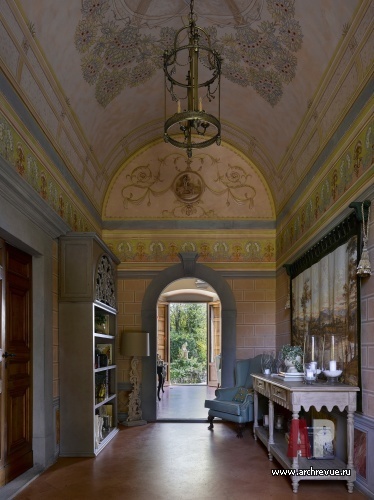 意大利托斯卡纳带壁画历史别墅修复丨娜塔莉亚·潘秋希娜-22