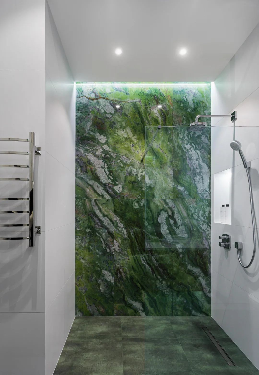 复古绿意公寓设计丨Georgy Lobzhanidze-15