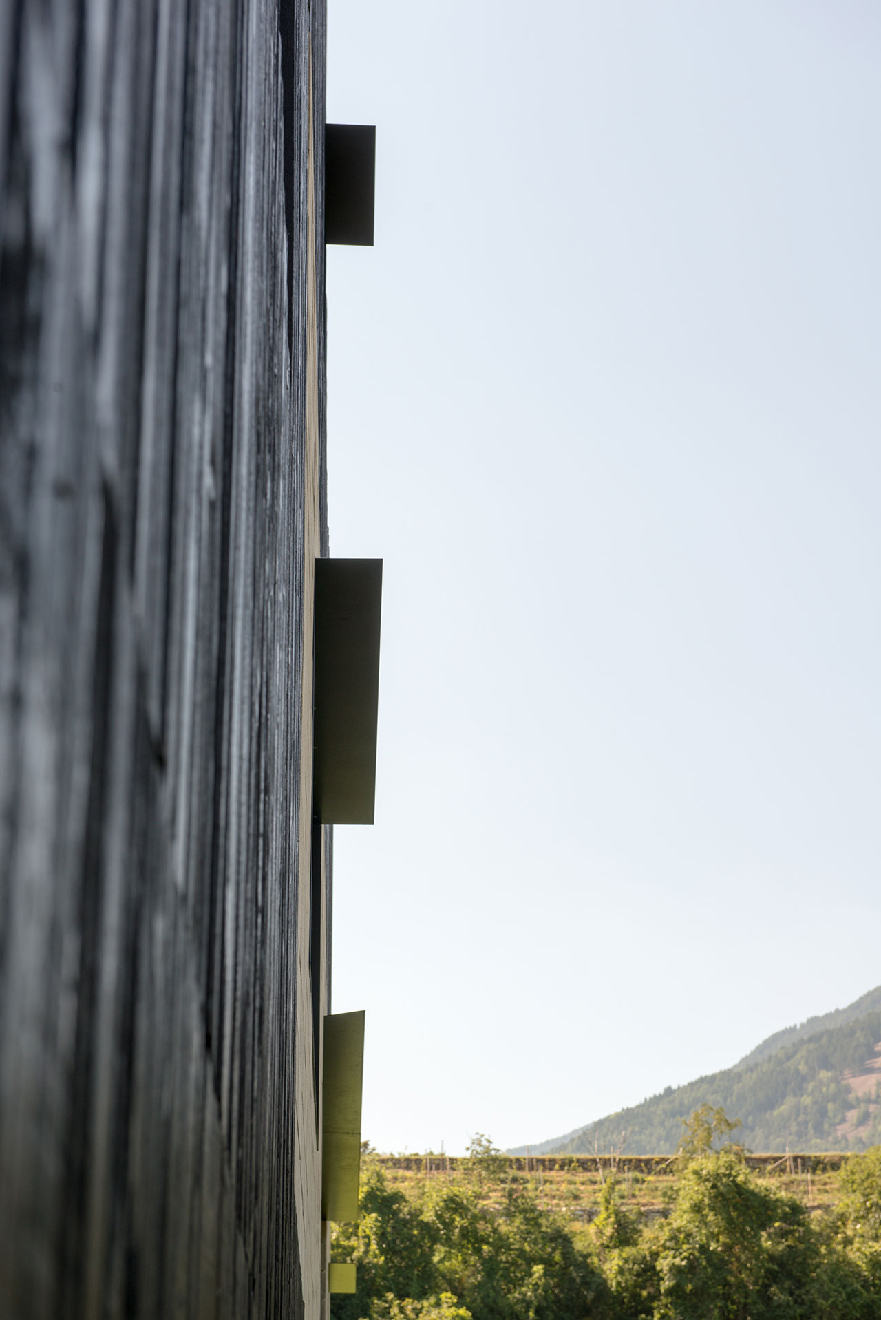 rooftops twin house h-8