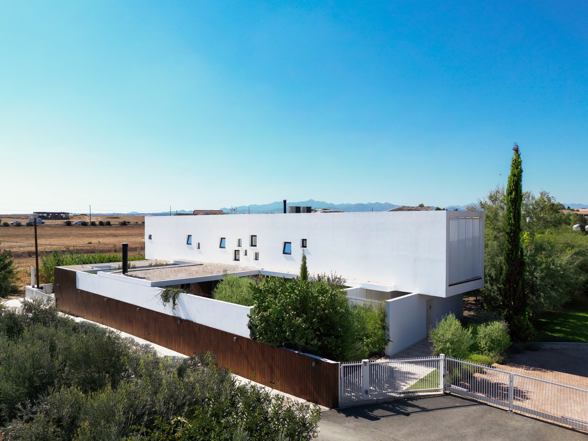 带庭院的房子丨塞浦路斯尼科西亚丨Christos Pavlou Architecture-12