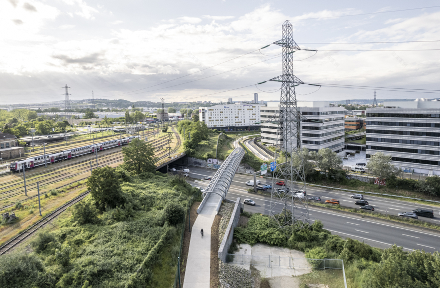 Louvresses overpass — Ateliers 2/3/4/-38
