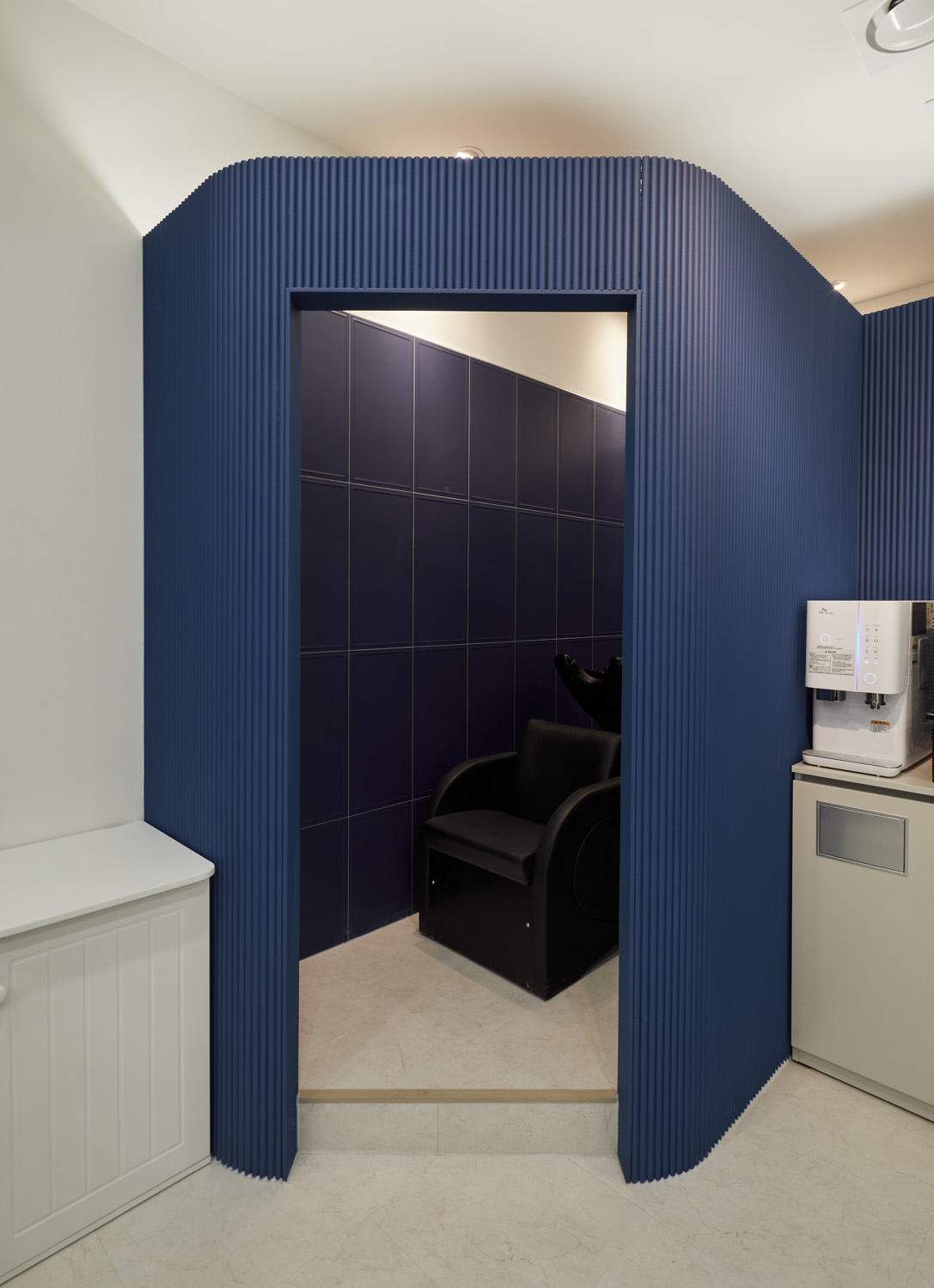 简约蓝调美学，18 平米美容室设计-14