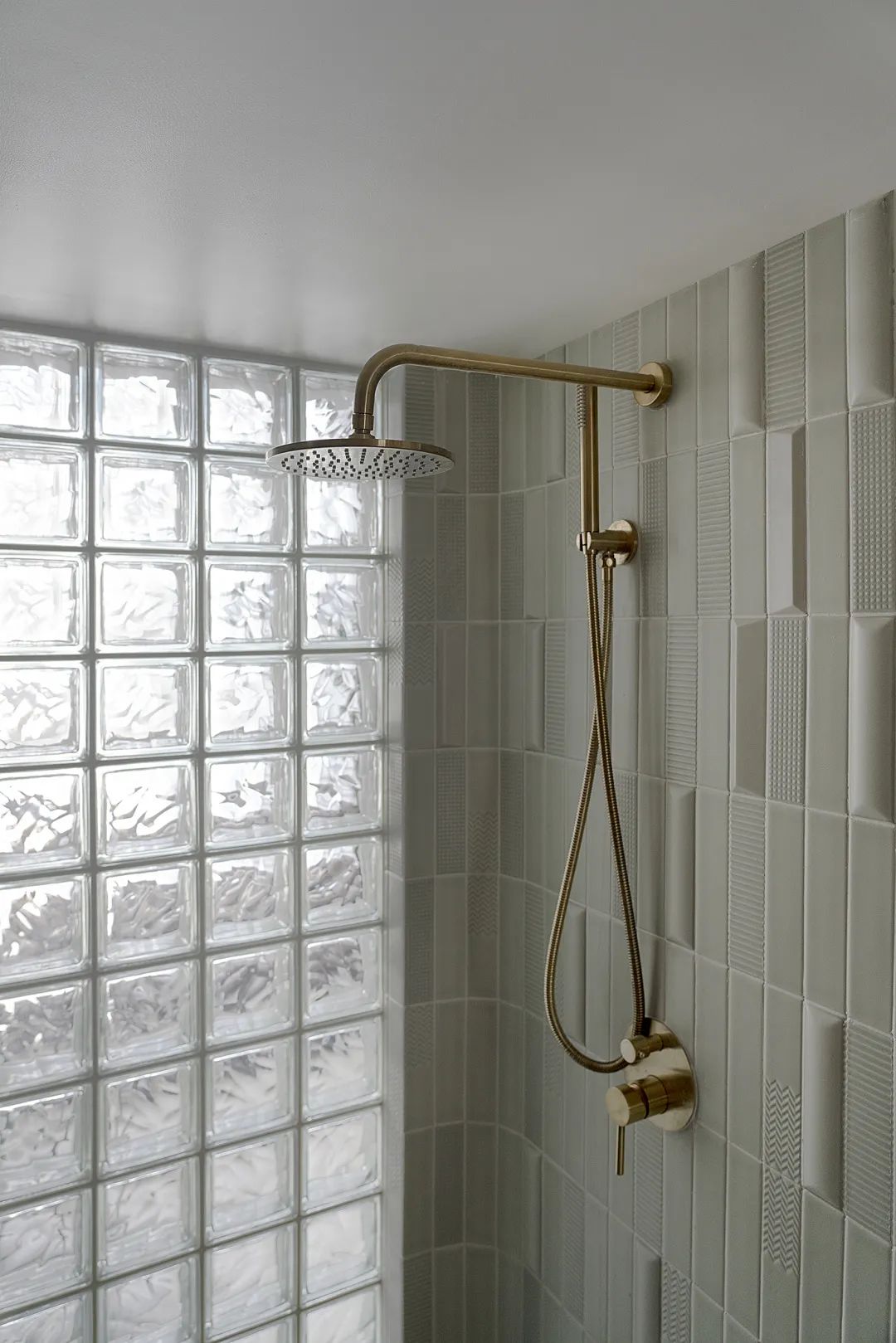 23㎡低成本爆改 loft公寓丨中国杭州丨波形设计-65