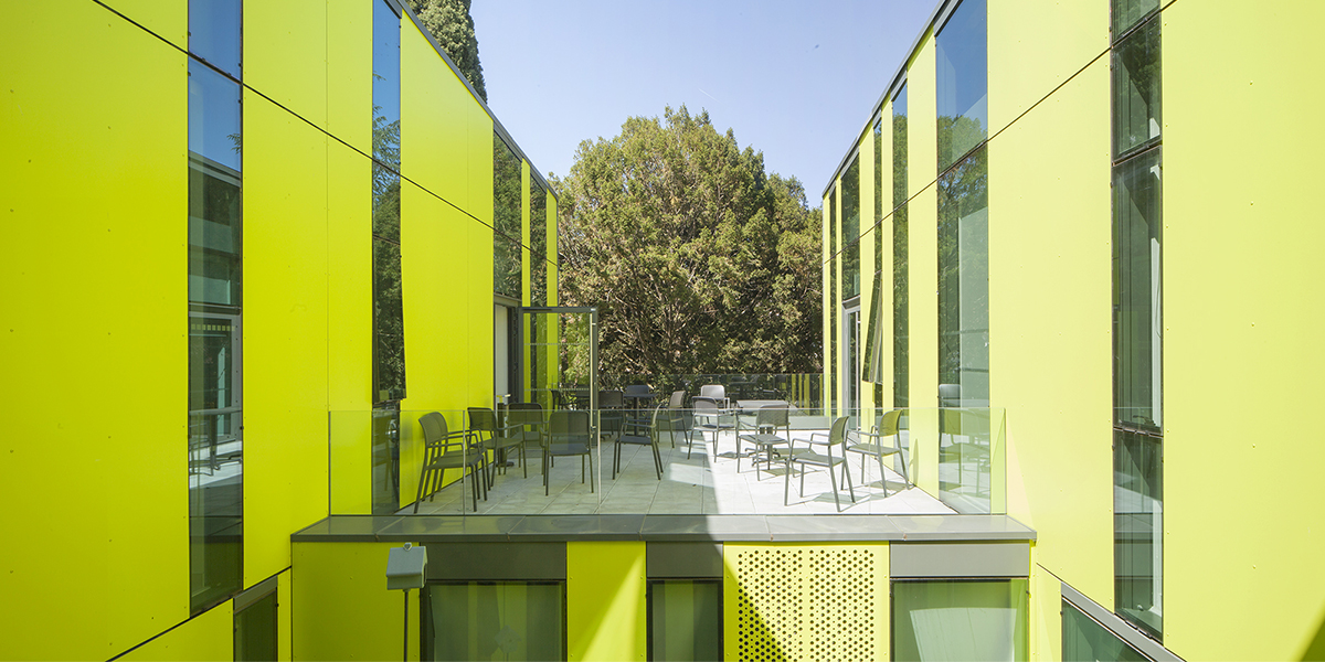 SSR furtif au pied d'un château - CoCo architectureCoCo architecture-33