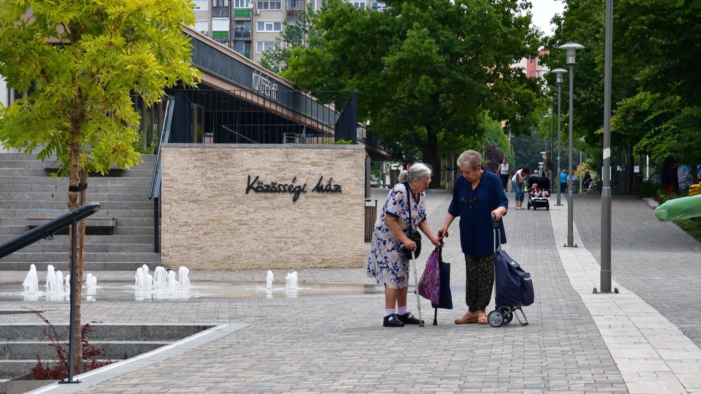 Újhegy Promenade · 翻新公共空间,重塑社区活力丨匈牙利布达佩斯丨LéptékTerv-18