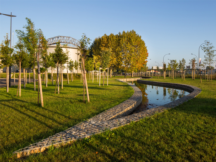 法国 Louis Fargue 污水处理厂景观设计-8