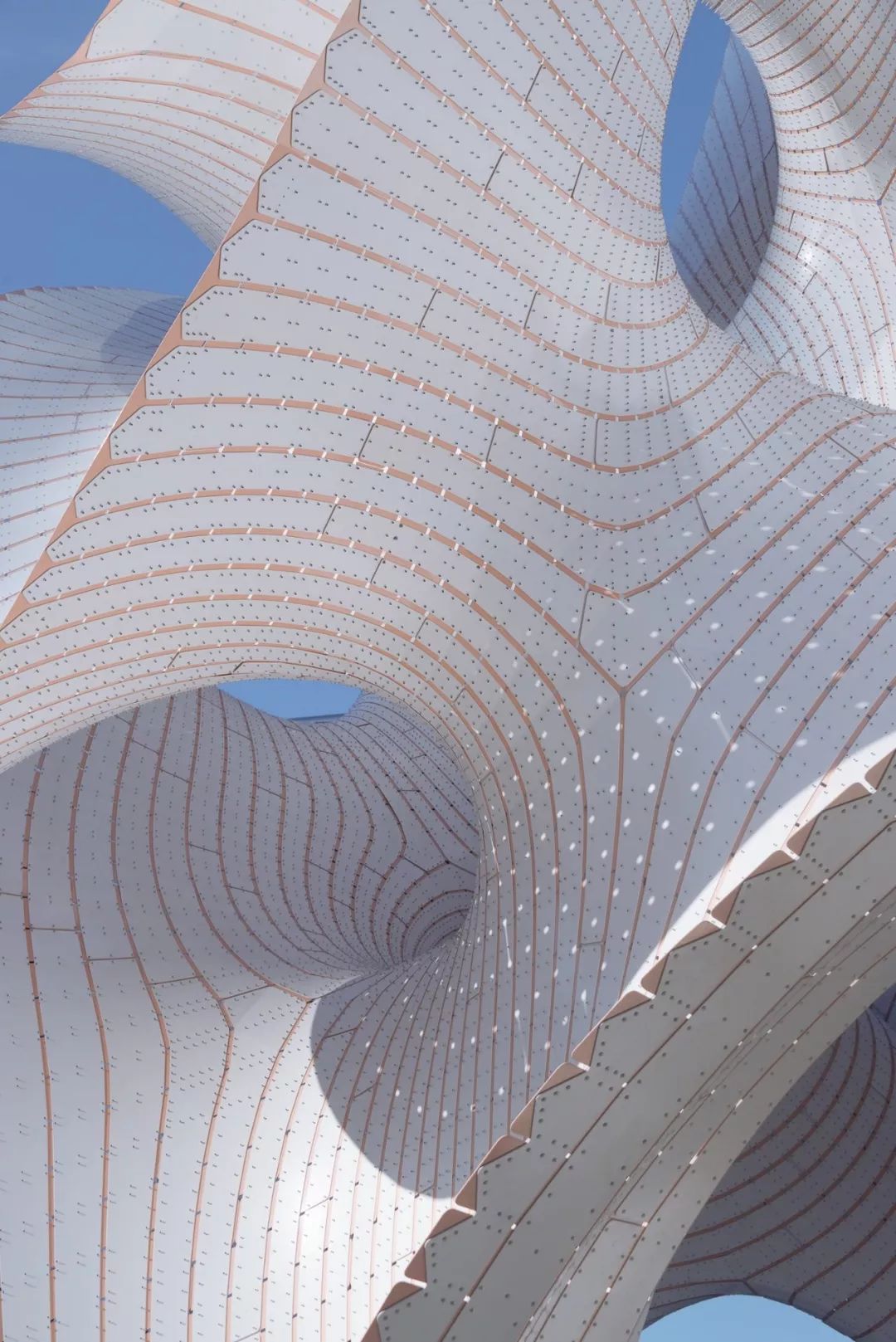 离开扎哈后的异形建筑师, 他用自创的超薄"自支撑"结构惊艳世人!-86