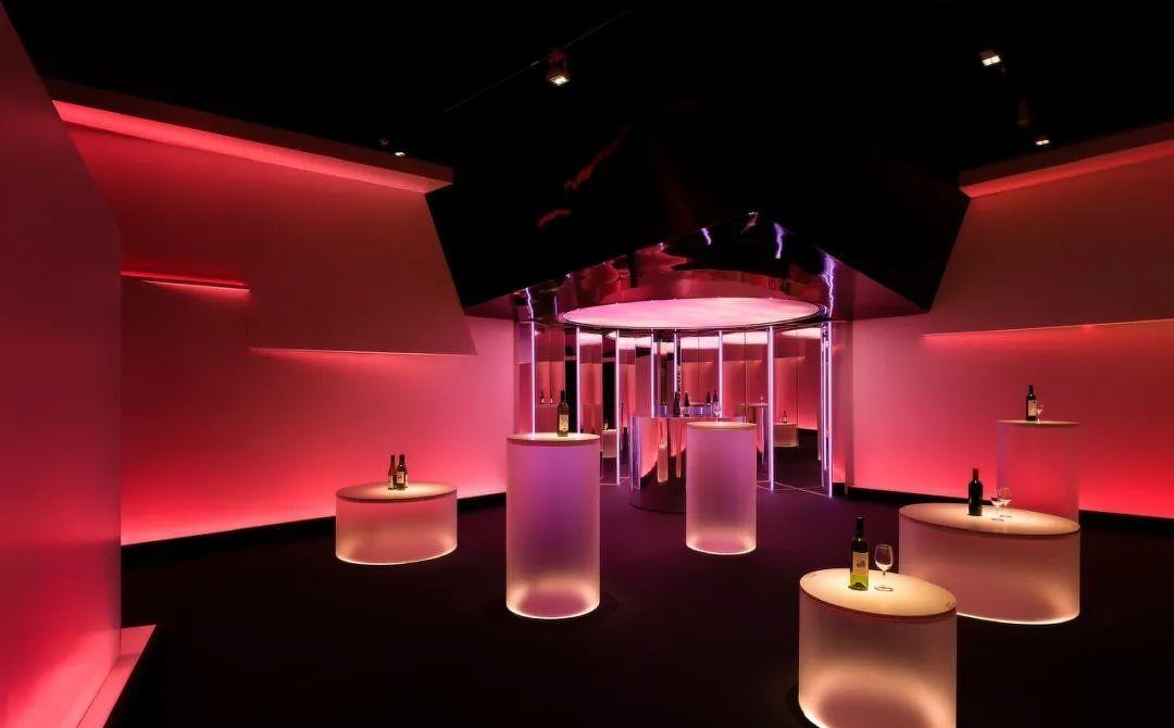 亚洲最大灯光展官方体验馆丨关永权,Oft Interiors-4