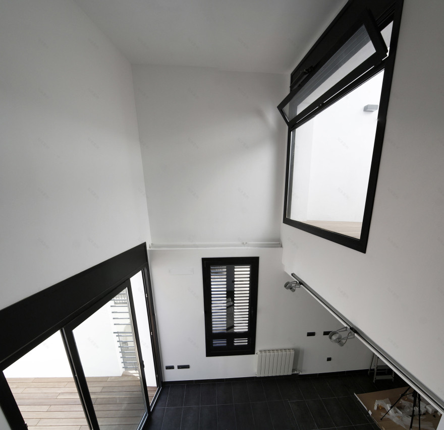 西班牙小角落里的城市更新-17