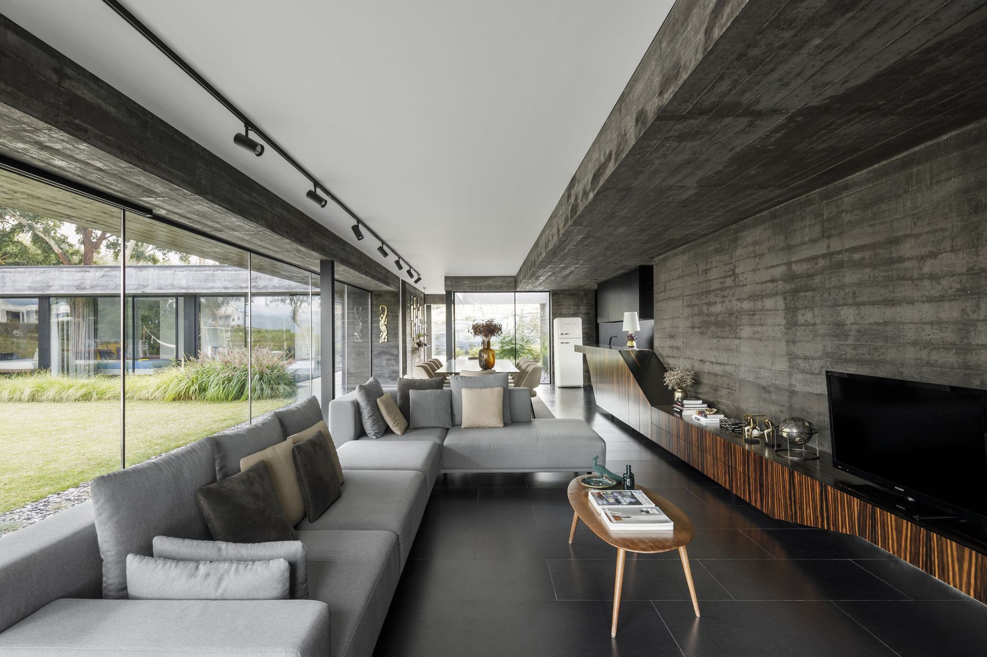 栓皮栎木屋丨葡萄牙丨Hugo Pereira Arquitetos-19