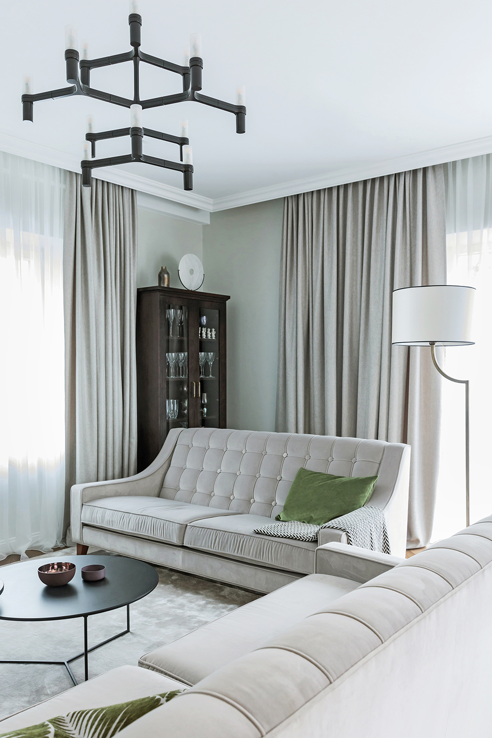 Namas šalia parko InArch-11