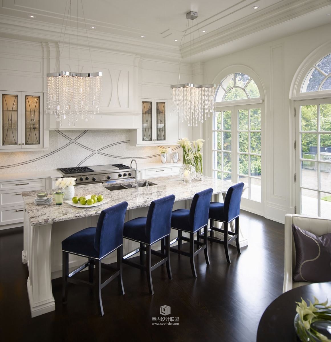 regina sturrock设计--Chateauesque Jewel-37