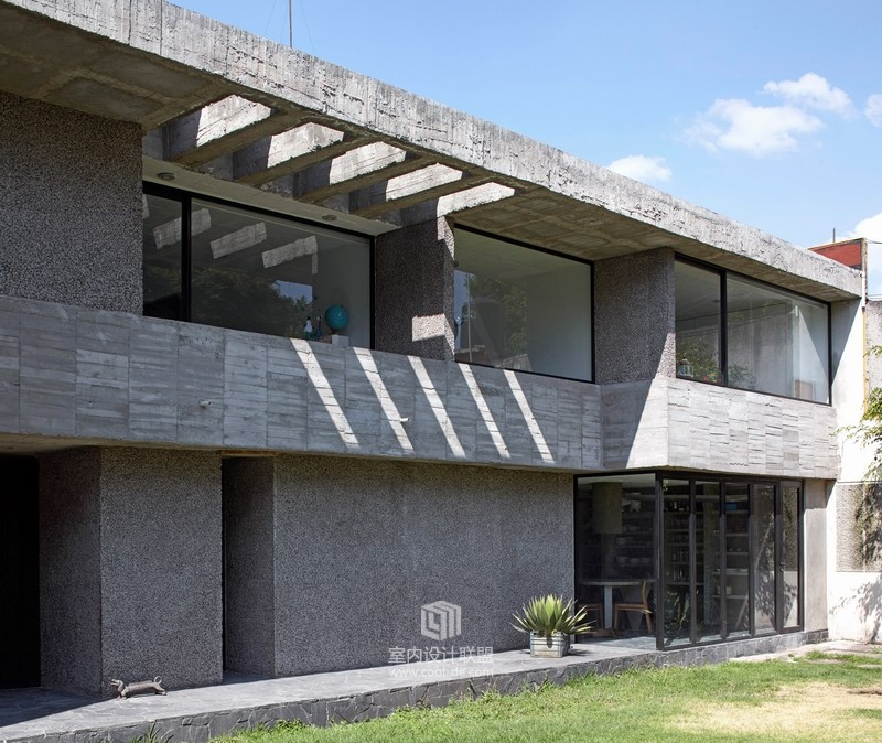 墨西哥艺术家夫妇的混凝土毛坯住宅-18