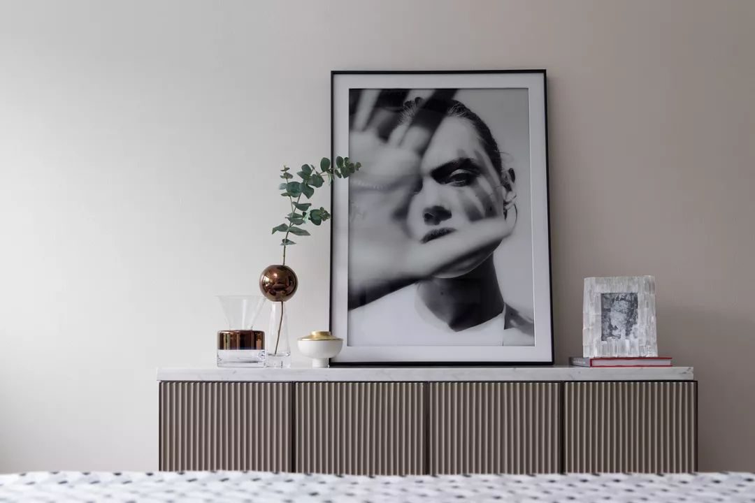 融创海南太禾小镇样板房 | 红与黑的低调高雅-42