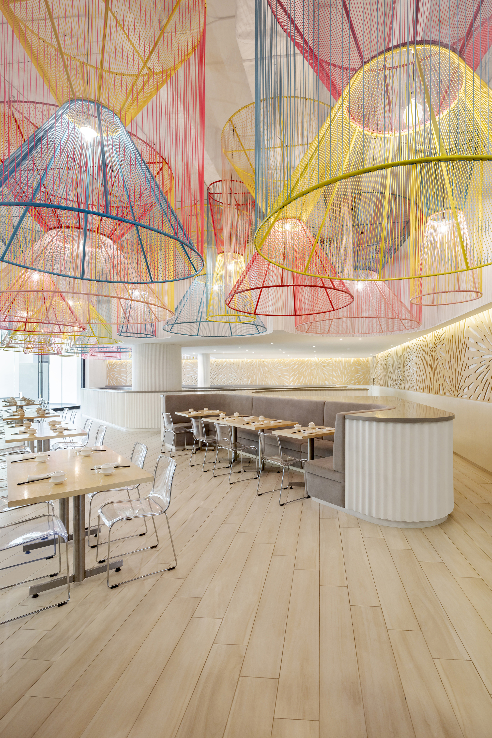 Happy Panda II Restaurant / Hou de Sousa-21