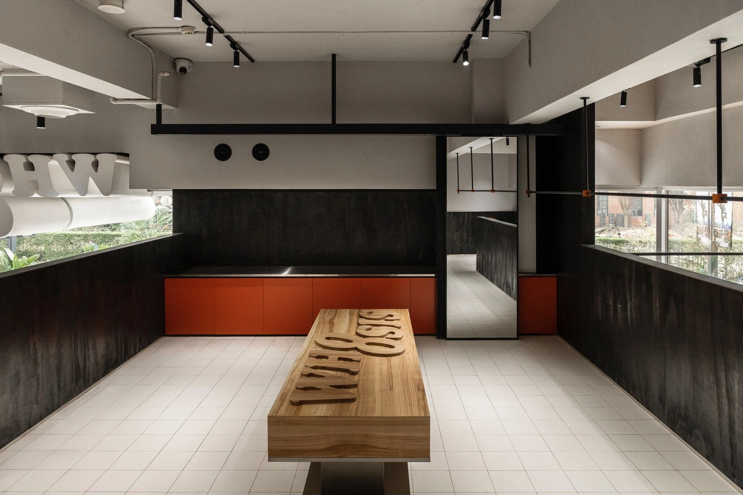 Layered Streetism·WHOOSIS 成都店丨中国成都丨FON STUDIO-20