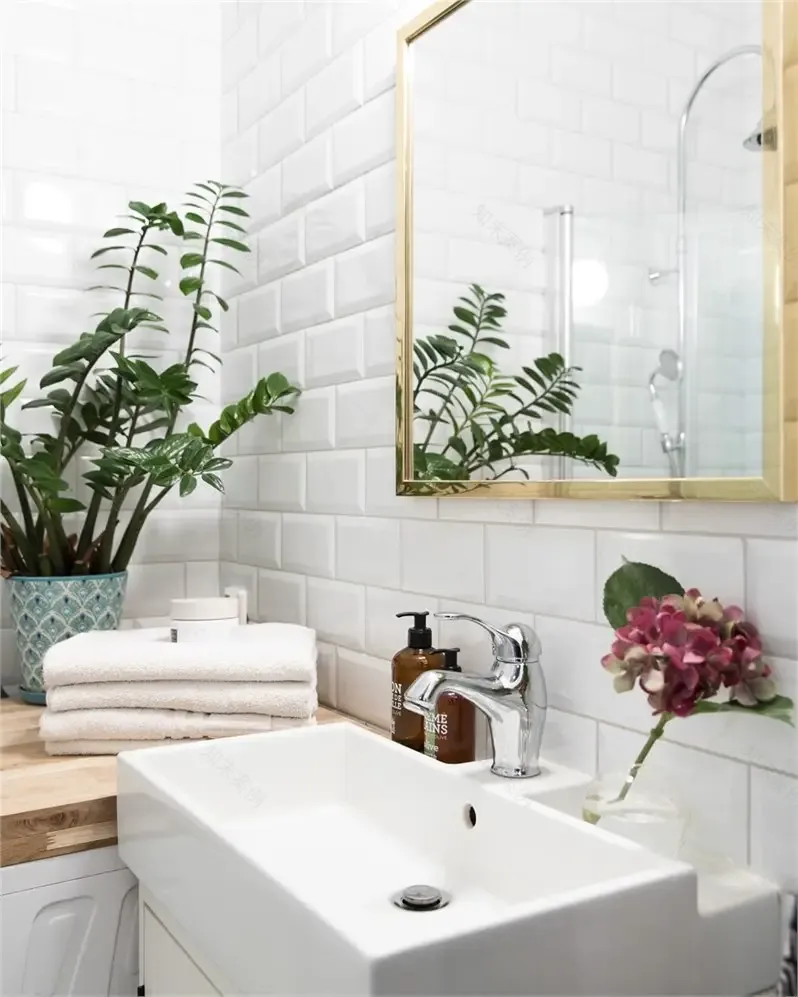 优雅双层公寓,阁楼卧室的独特魅力-24