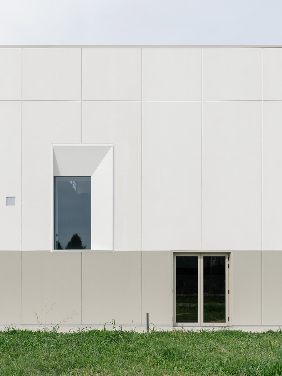 Ostiglia学校体育馆丨意大利丨Archiplan Studio-11