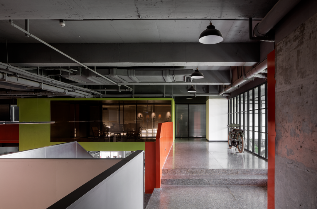 海力作品· 办公空间 多元文化碰撞下的创新办公体验丨海力空间设计-59