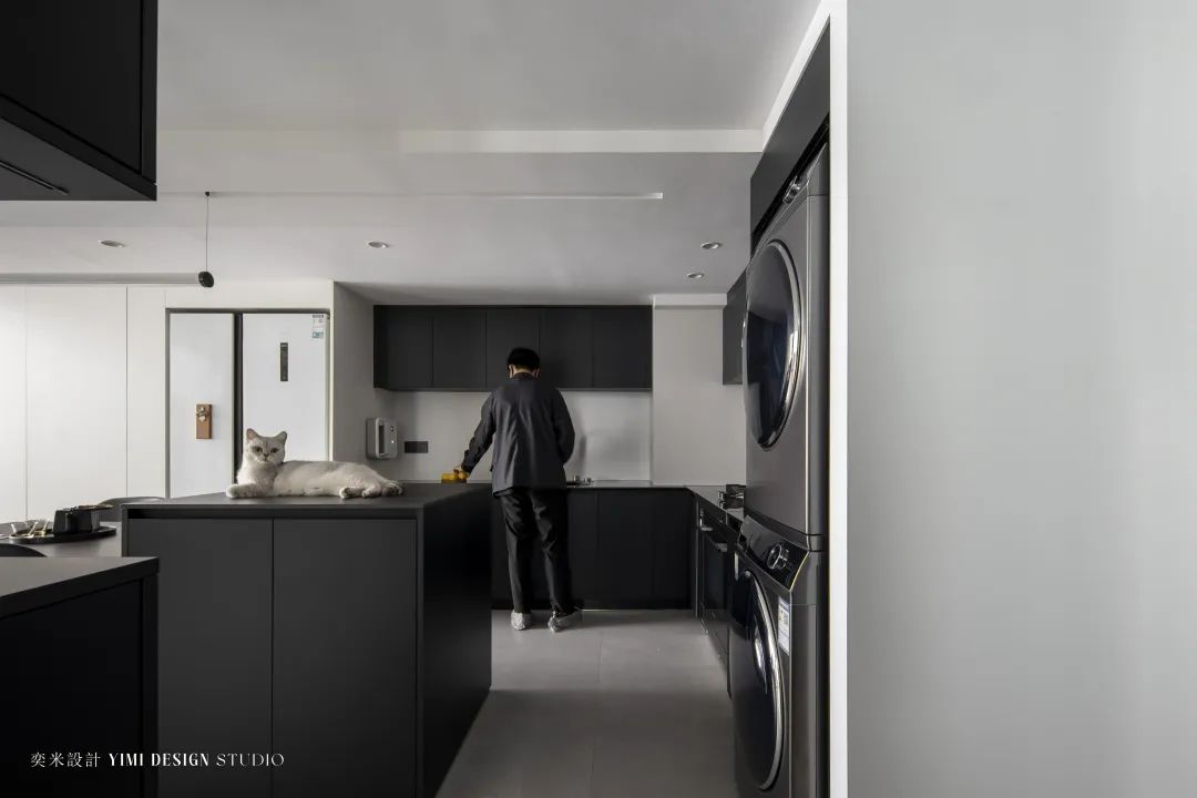 现代简约复式住宅的惊艳改造丨中国广州丨奕米設計工作室-51