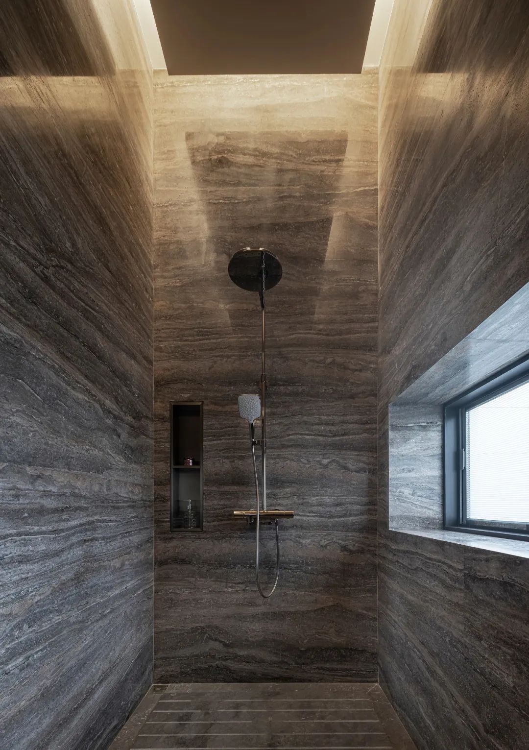 南京时尚与质朴的居住空间丨中国南京丨千行设计-58