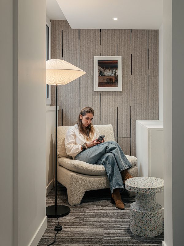 焕新亦或搬迁：选择办公场所搬迁的合适地点 -3