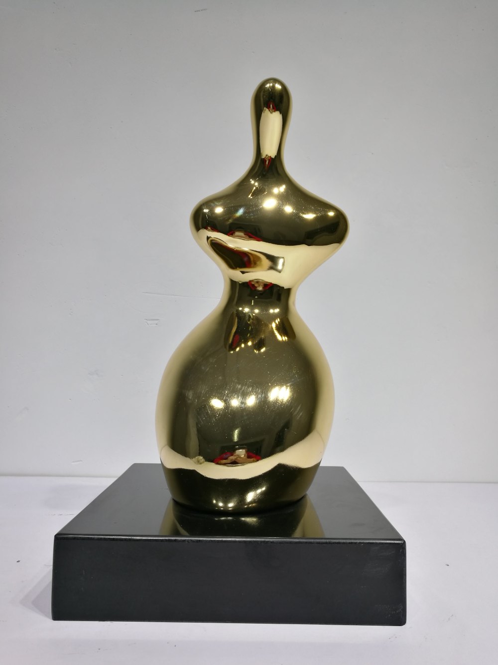 酒店艺术摆件打造独特空间氛围-36