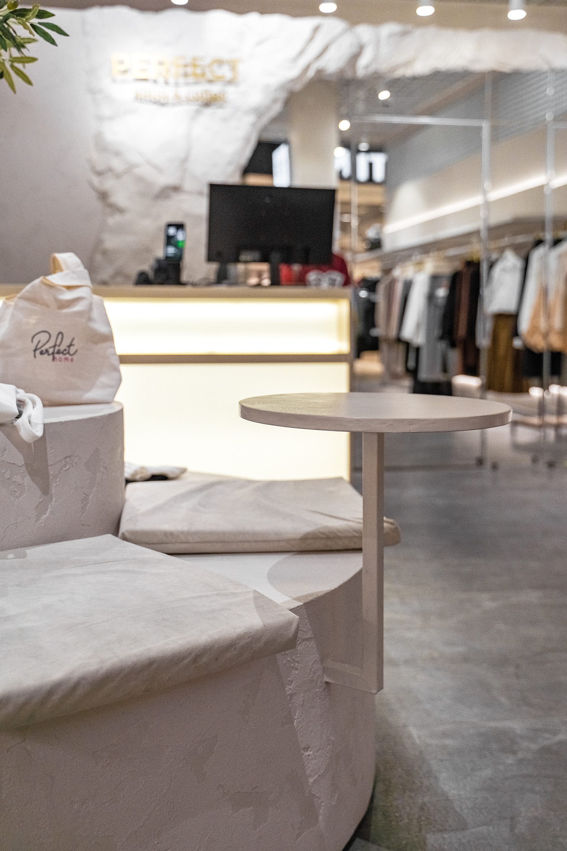 Perfect brand 服装店-1