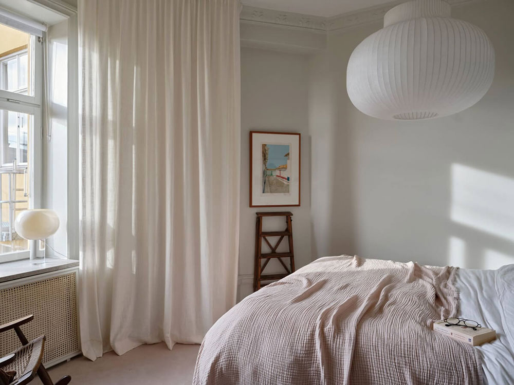 不规则房间和阁楼卧室：斯德哥尔摩的不寻常公寓-16