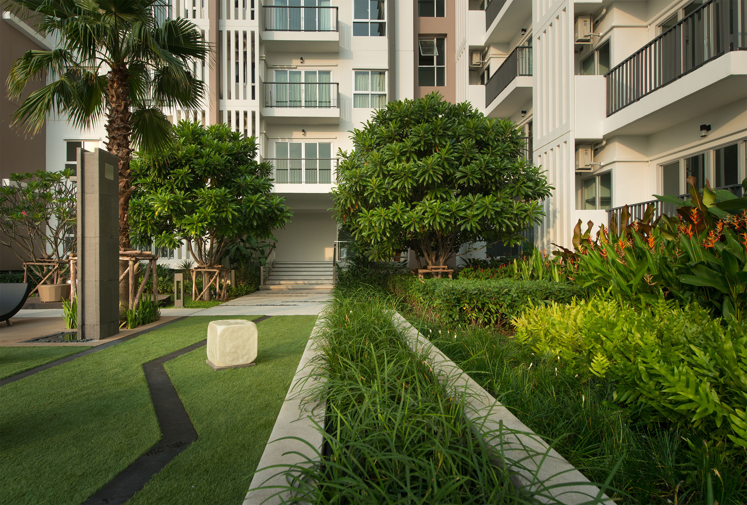 泰国 Parkland Petchkasem 住宅区景观设计 | 绿色度假胜地-37