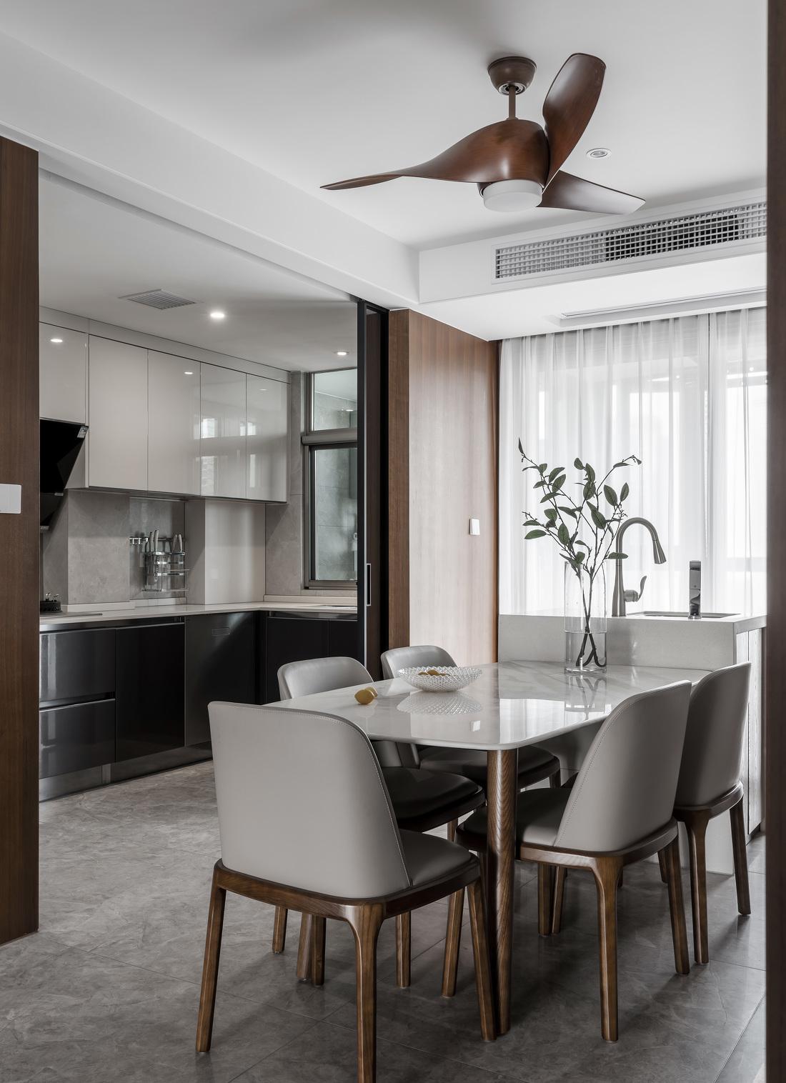 现代白领公寓设计,温馨优雅与功能性完美融合-13