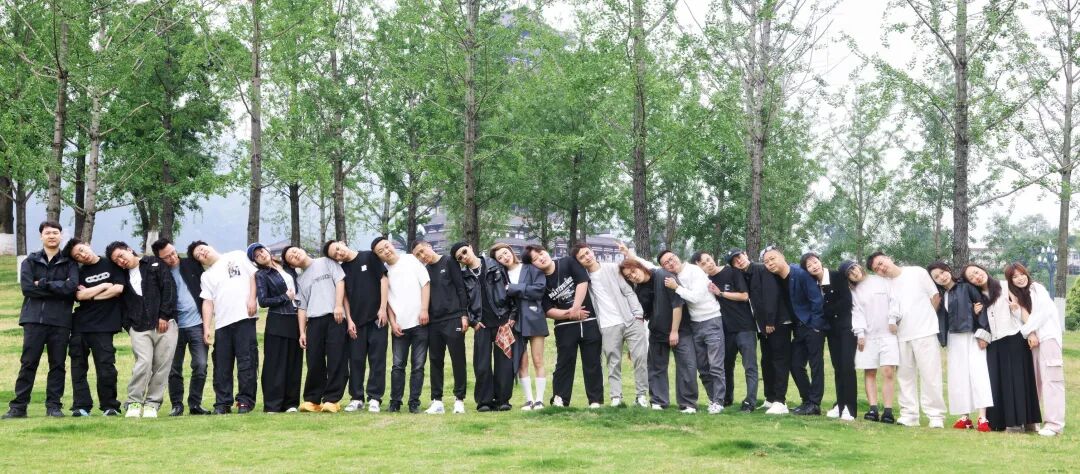 有點设计 | 概念 X 黛-102