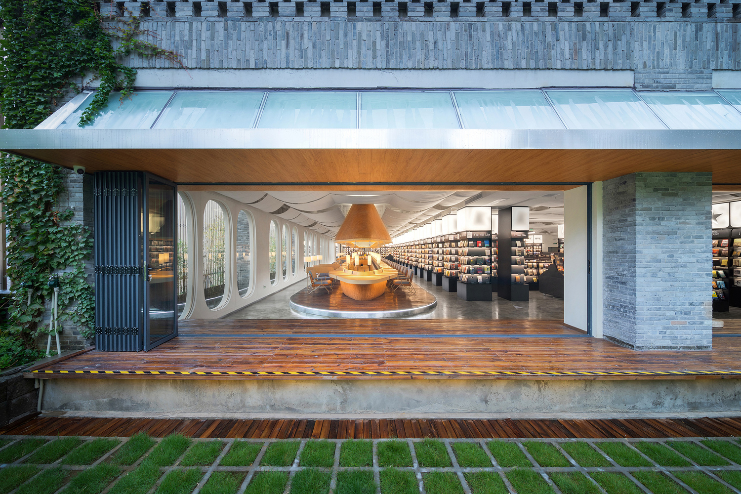 宇宙知识之旅·重庆 GUGA Books 书店设计丨中国重庆丨WT Architects-36