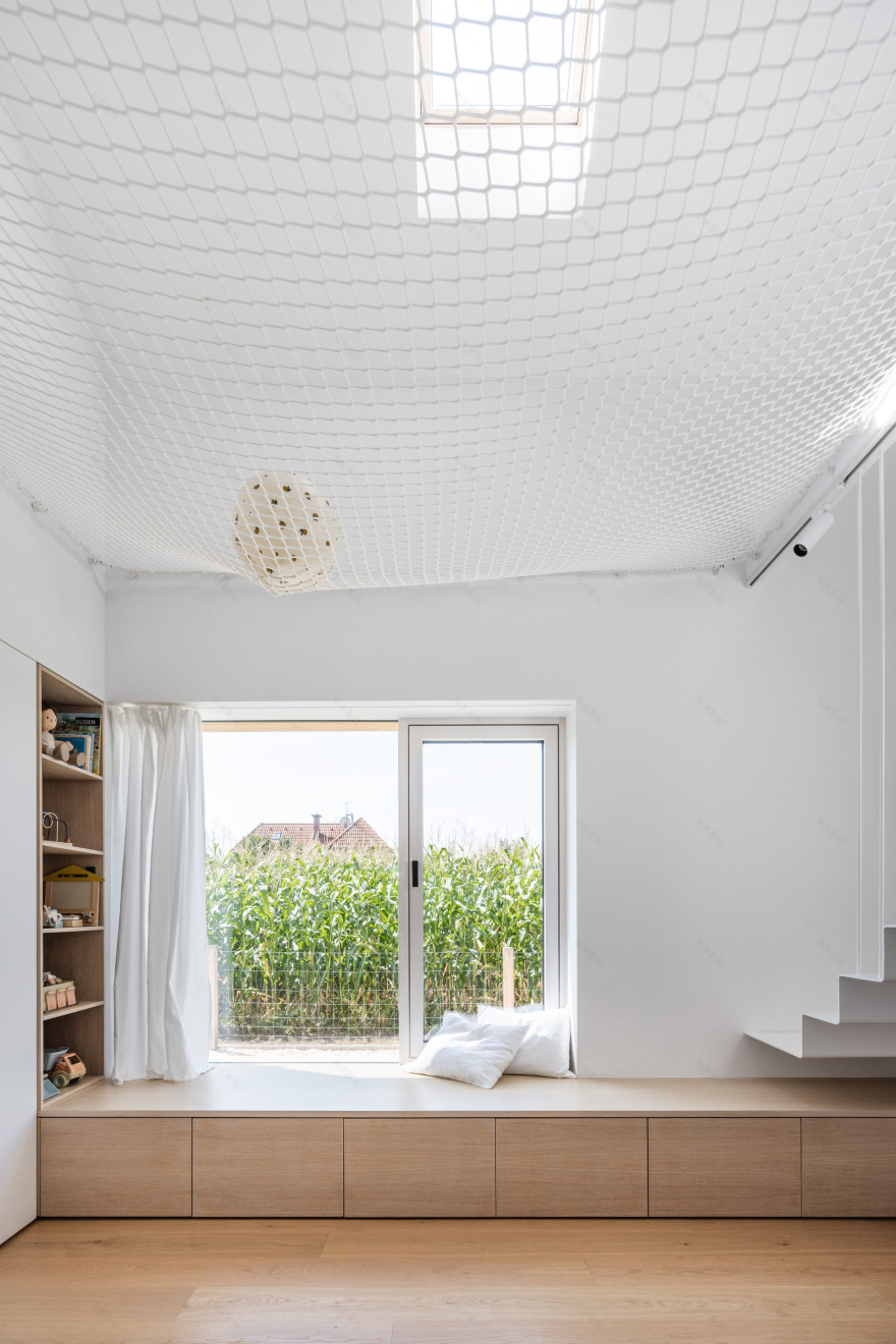 带有工作室的房子丨Slovak丨Monmar ateliér-33