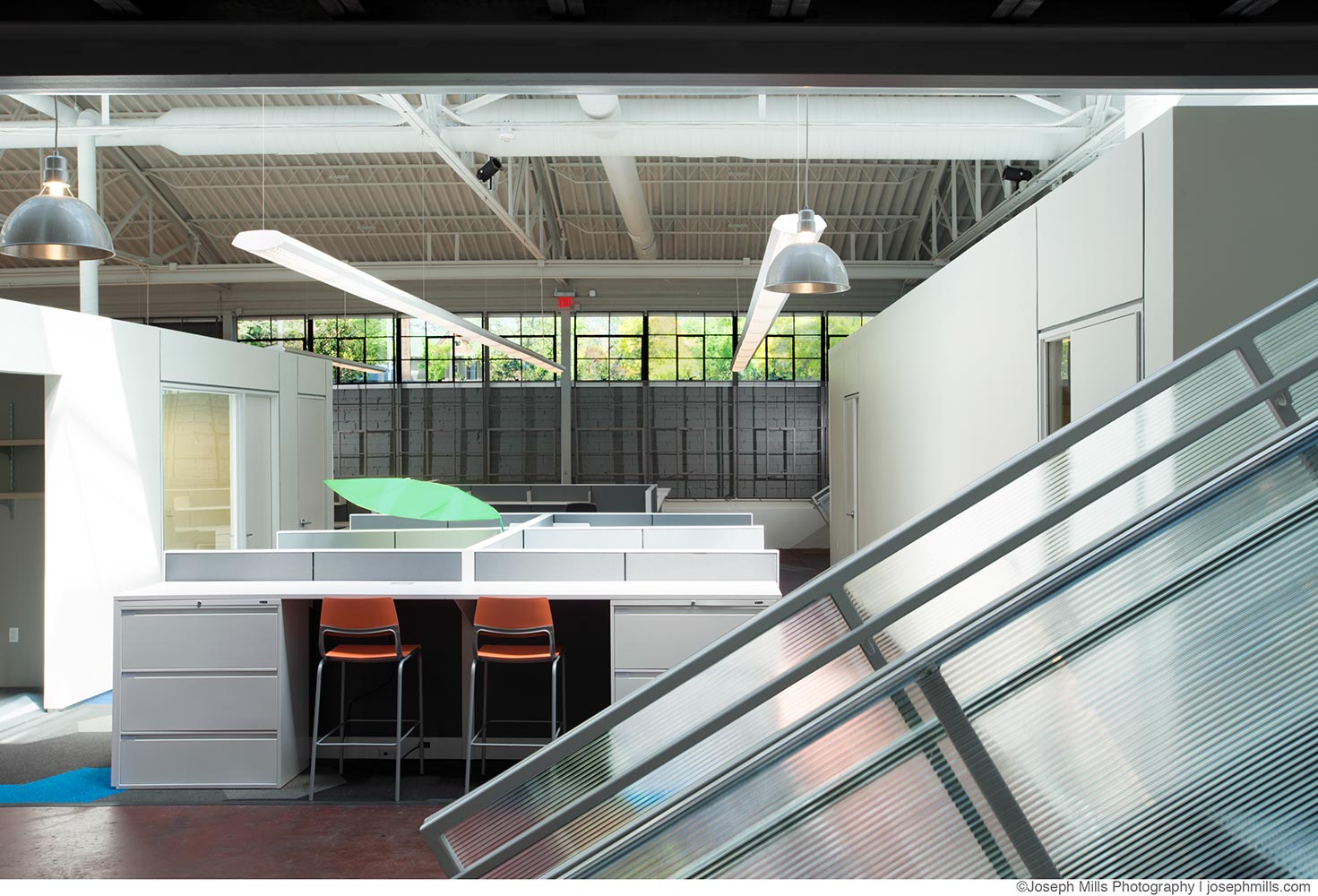 旧厂房新生命—— Fitzsimmons Architects 改造的 309 Monterey 办公室-16