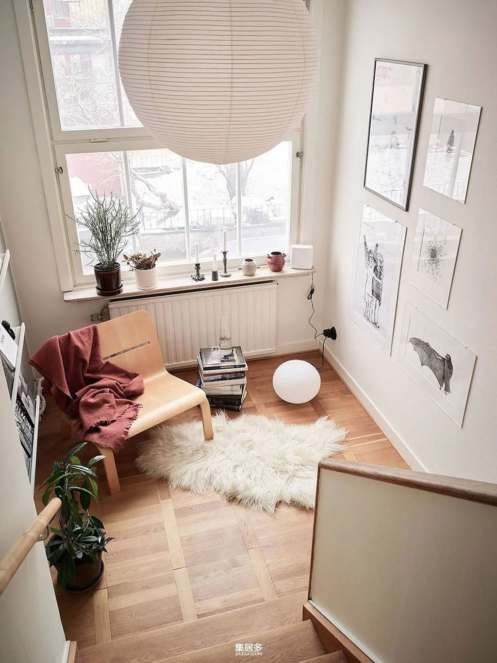 瑞典经典联排别墅内宜人的时尚冬季内饰-35