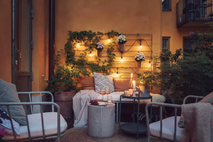 38m2 瑞典小公寓,色彩对比鲜明,家影院设计独特-15