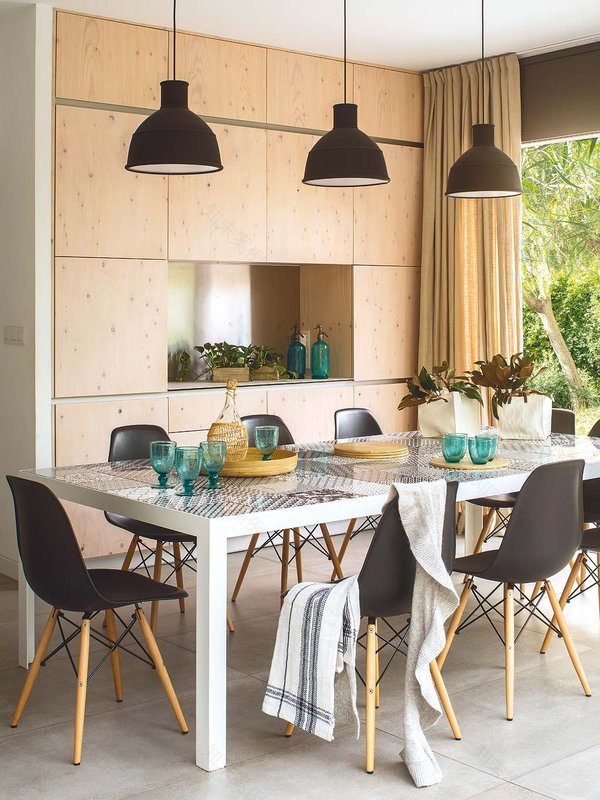 巴塞罗那宽敞露台别墅 | 自然光线与户外生活的完美结合-14