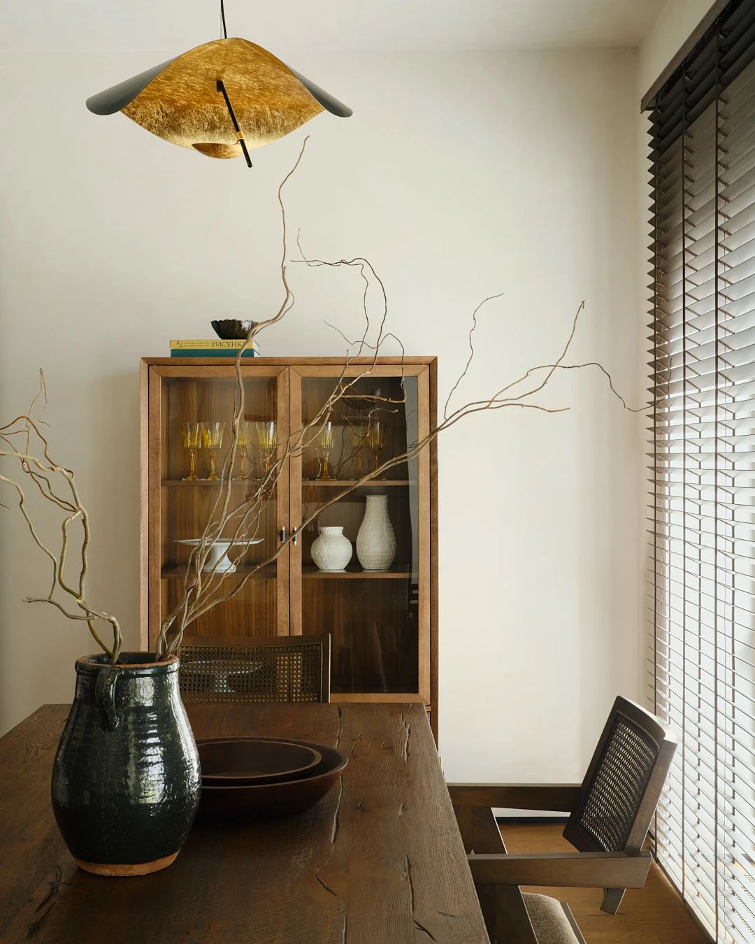 00后的网红小姐姐居然喜欢这样的设计风格-10