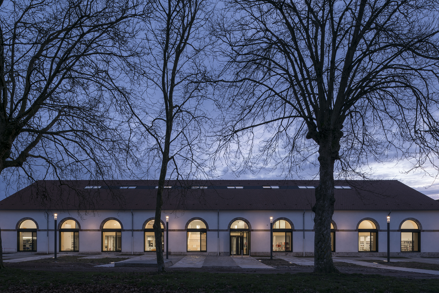 Lunéville 多媒体图书馆-36