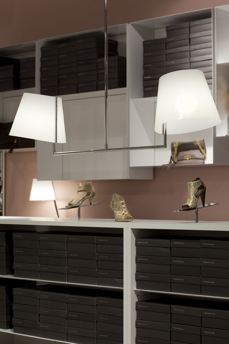 曼哈顿设计师打造 Vince Camuto outlet 概念店-11