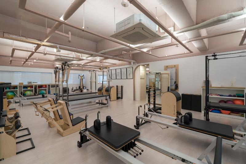 简约 60 平公寓，展现精致生活美学-6