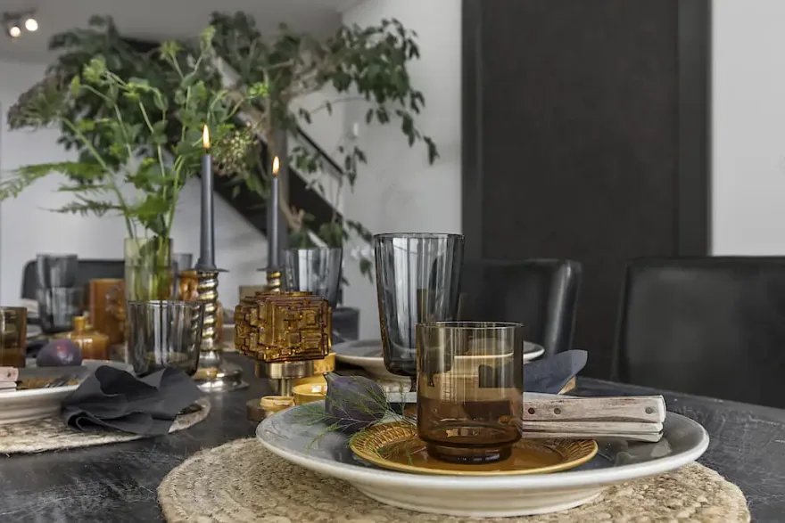 瑞典黑色别墅 | 水上的豪华游轮-4