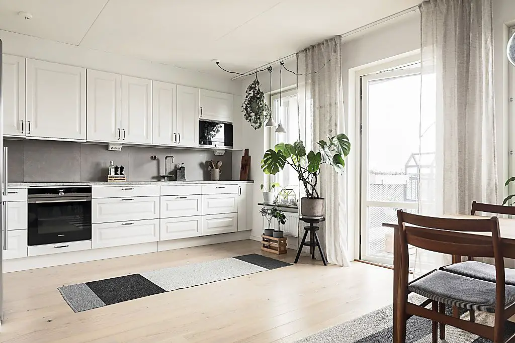 绿意盎然的两居室公寓-7