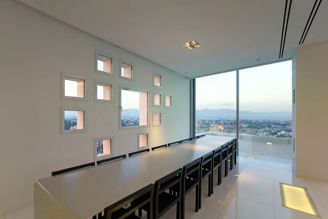 十座充满生命力的建筑 | 传统与现代的完美融合-47