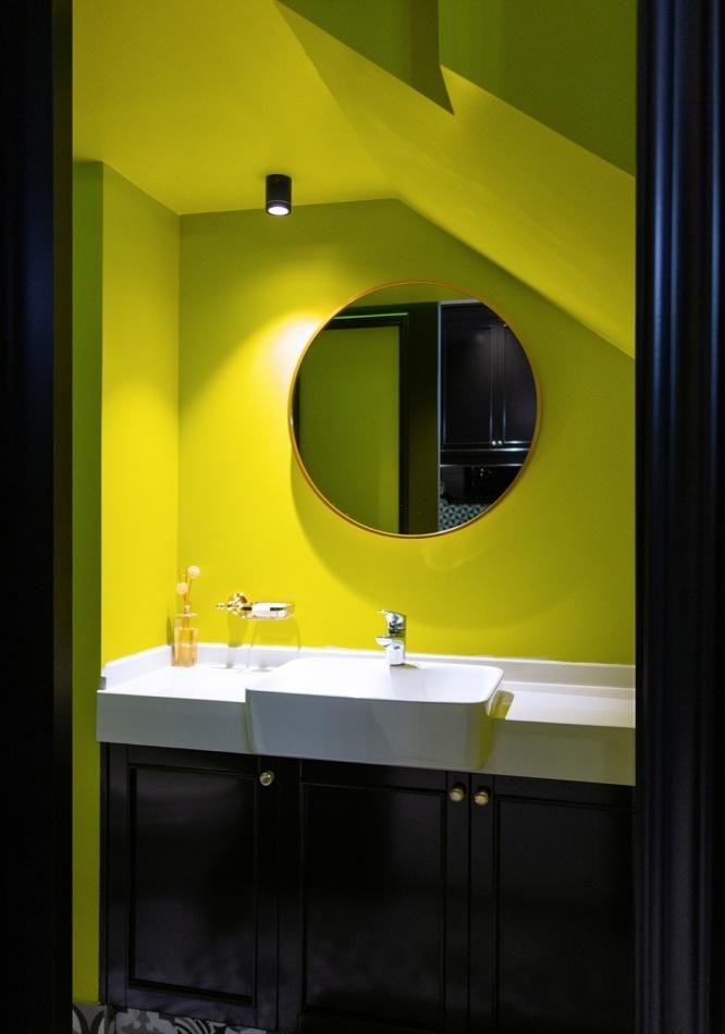 绿色惊艳,旧家具翻新打造三层露台花园宅-17