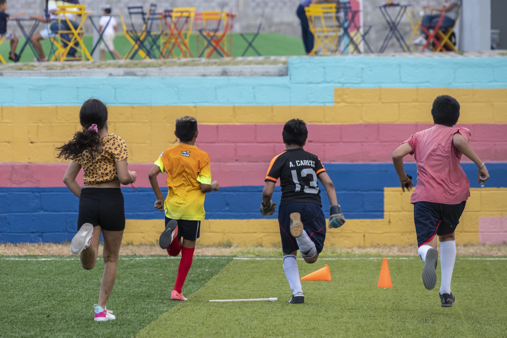 气泡；水泡（具体含义需结合语境确定，这里假设为常见释义） 丨墨西哥韦拉克鲁斯丨Taller Multidisciplinar-36