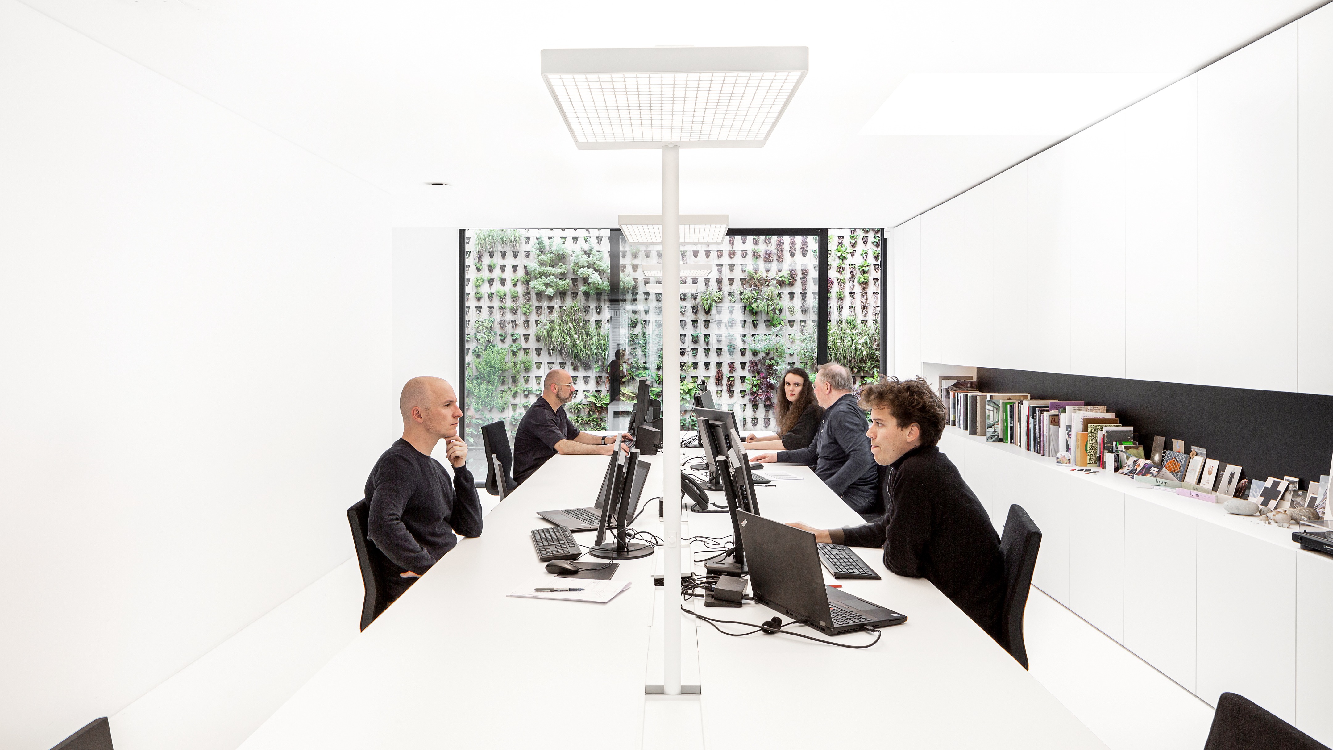 luum architects 打造未来感办公建筑丨比利时-19